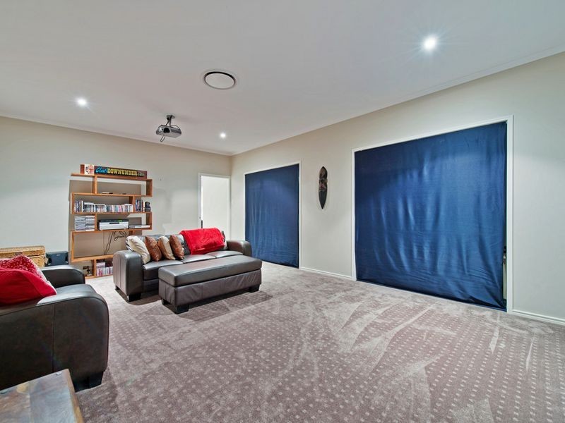 16 Rainbow Circuit, Coomera Waters QLD 4209