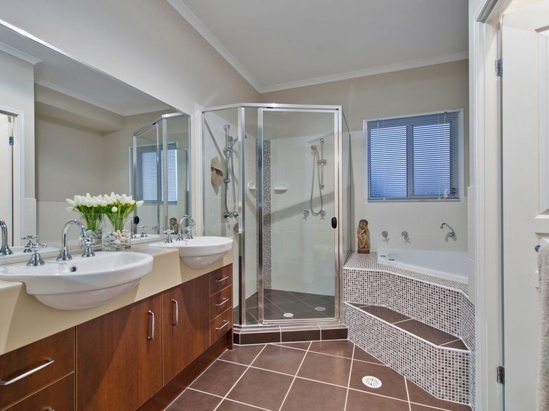 16 Rainbow Circuit, Coomera Waters QLD 4209
