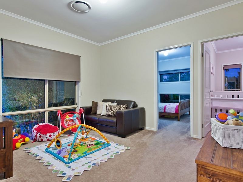16 Rainbow Circuit, Coomera Waters QLD 4209
