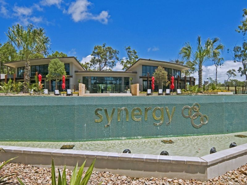 6 Dubuji Lane, Coomera QLD 4209