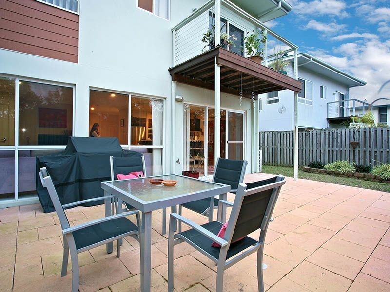 76/1 Sauvignon Parade, Upper Coomera QLD 4209