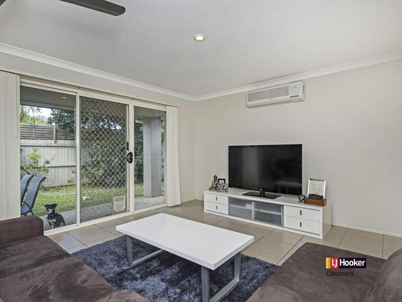 2/69 Glentree Avenue, Upper Coomera QLD 4209