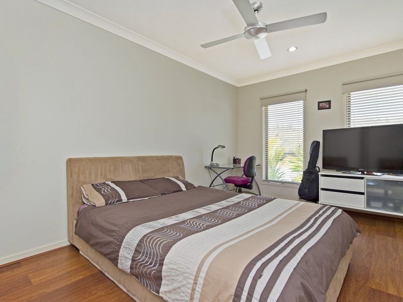 40 Nightjar Drive, Upper Coomera QLD 4209