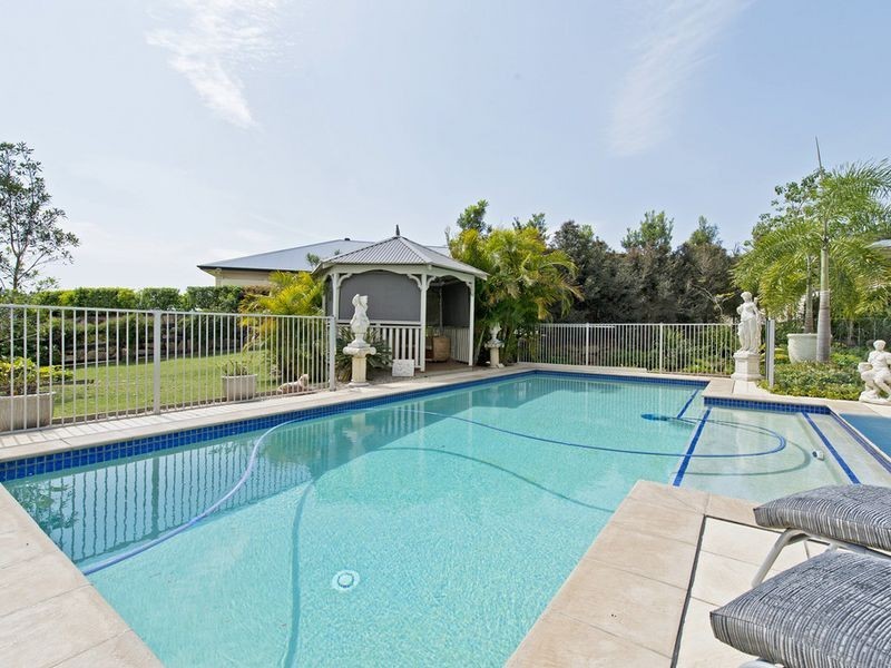 9 Greenacre Way, Maudsland QLD 4210