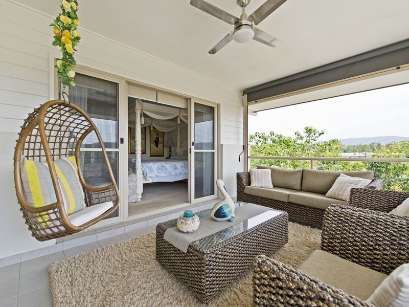 9 Greenacre Way, Maudsland QLD 4210