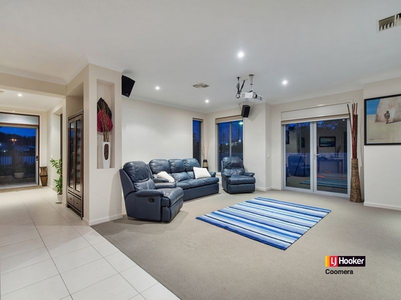 18 Rose Valley Drive, Upper Coomera QLD 4209