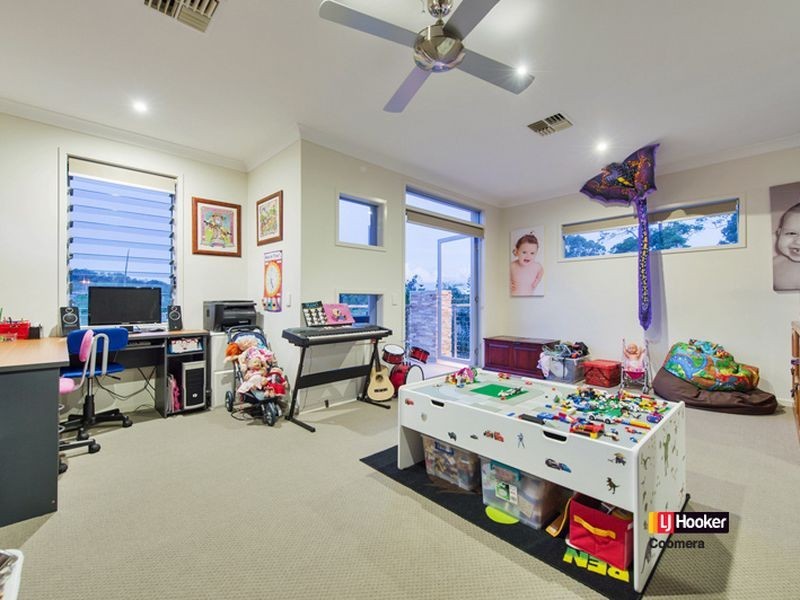 18 Rose Valley Drive, Upper Coomera QLD 4209