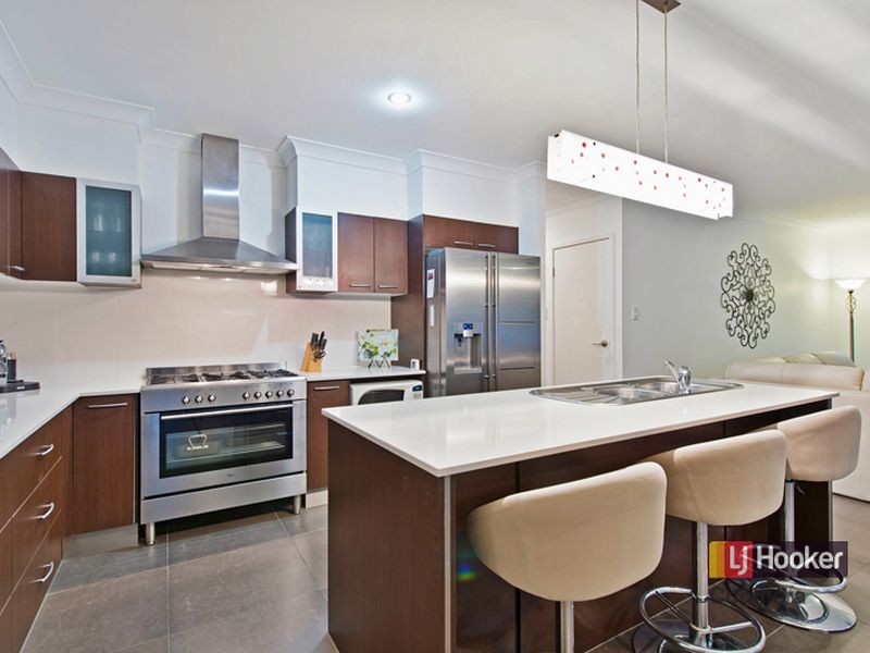 26 Rainbow Circuit, Coomera Waters QLD 4209