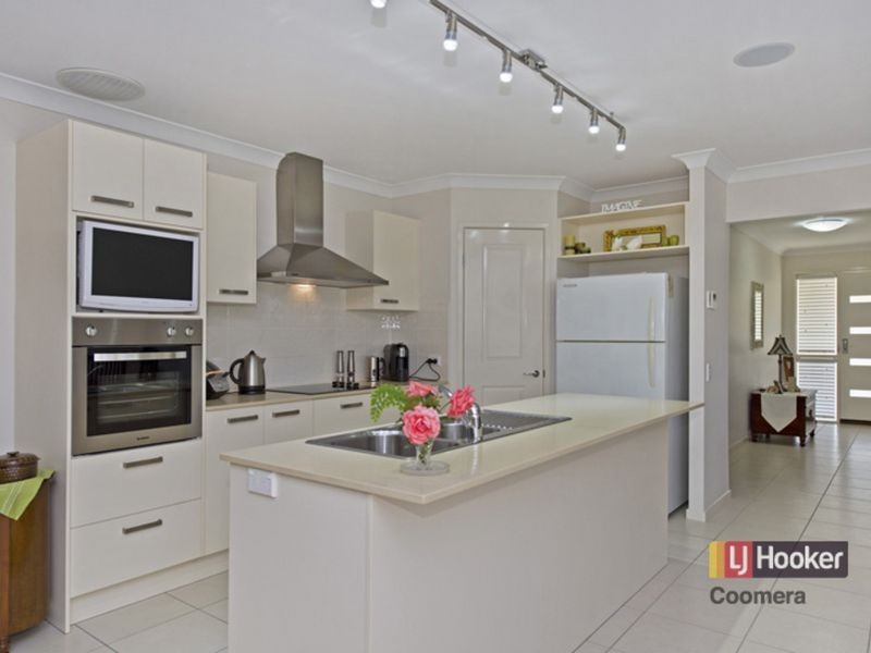 16 Conestoga Way, Upper Coomera QLD 4209