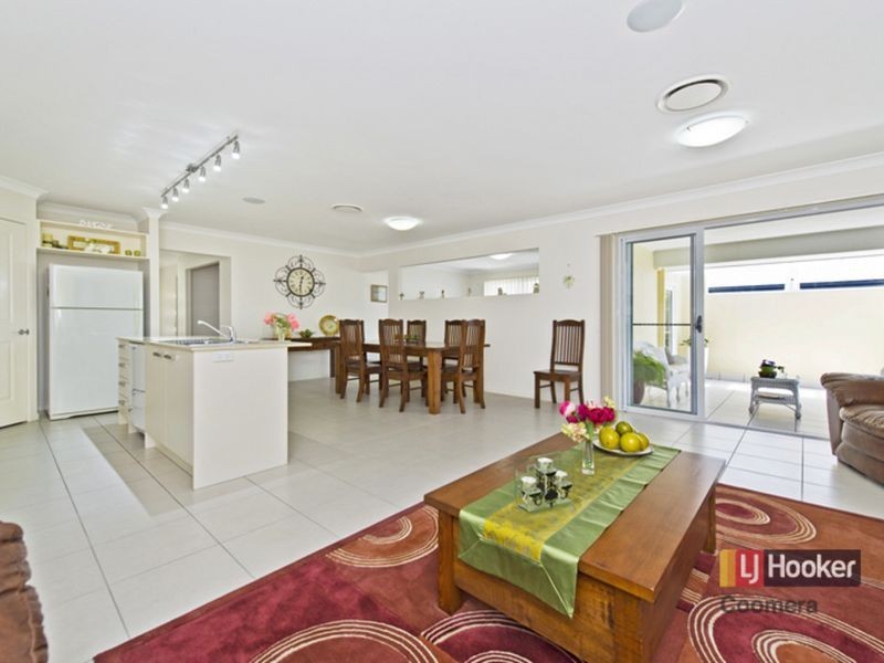 16 Conestoga Way, Upper Coomera QLD 4209