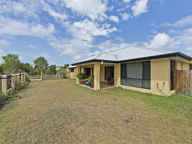 7 Slipstream Road, Coomera Waters QLD 4209