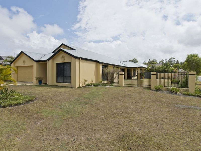 7 Slipstream Road, Coomera Waters QLD 4209