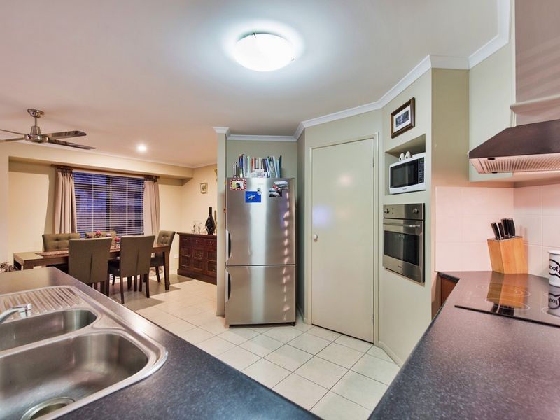 4 Dine Court, Upper Coomera QLD 4209
