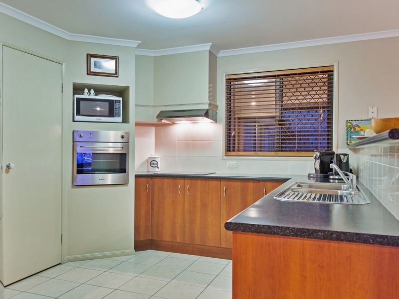 4 Dine Court, Upper Coomera QLD 4209
