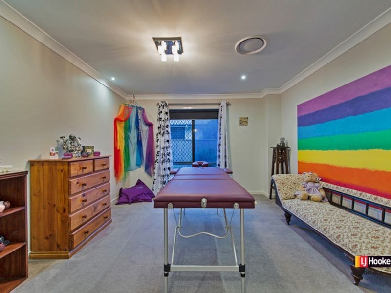 8 Prewett Street, Upper Coomera QLD 4209