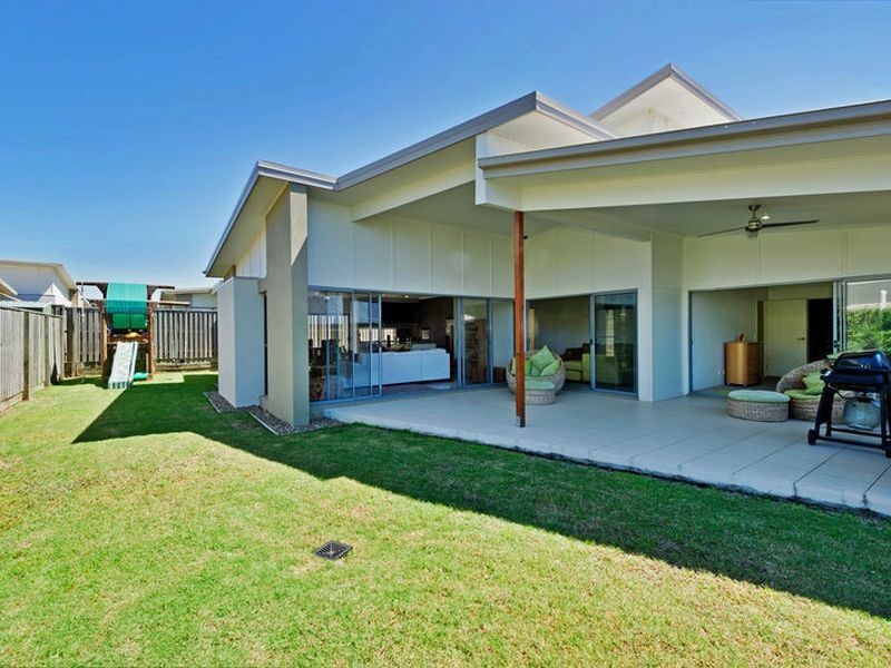 6 Orlando Drive, Coomera QLD 4209