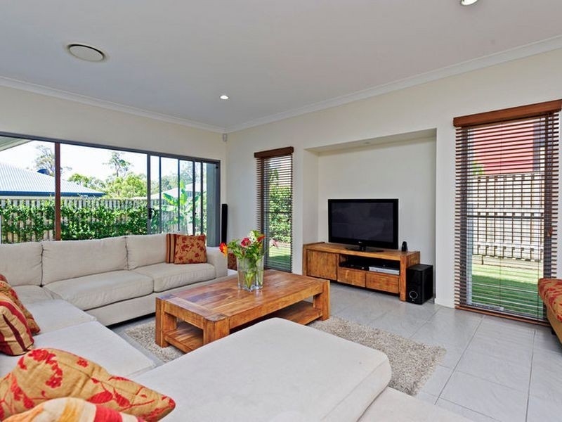 6 Orlando Drive, Coomera QLD 4209