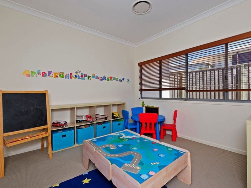 6 Orlando Drive, Coomera QLD 4209