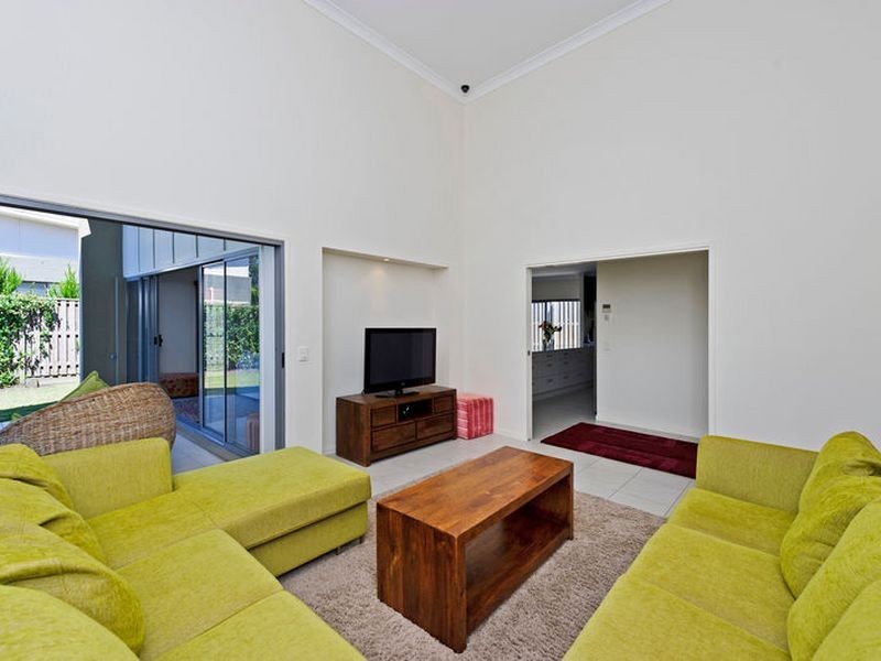 6 Orlando Drive, Coomera QLD 4209