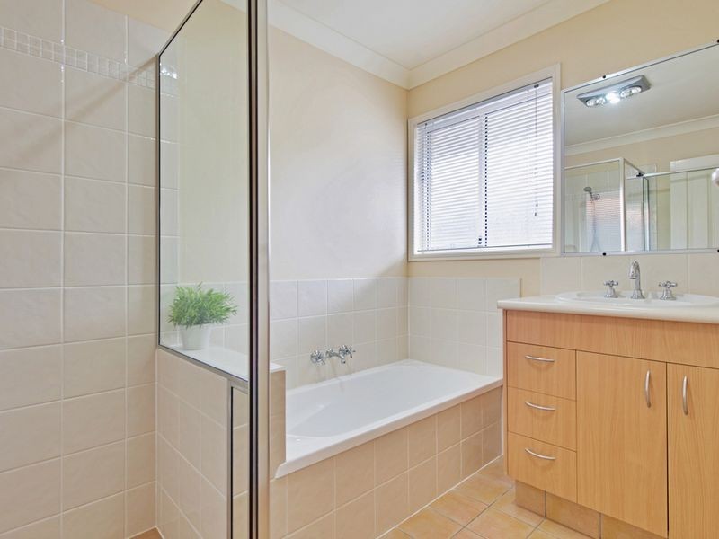 11 Prolific Place, Upper Coomera QLD 4209