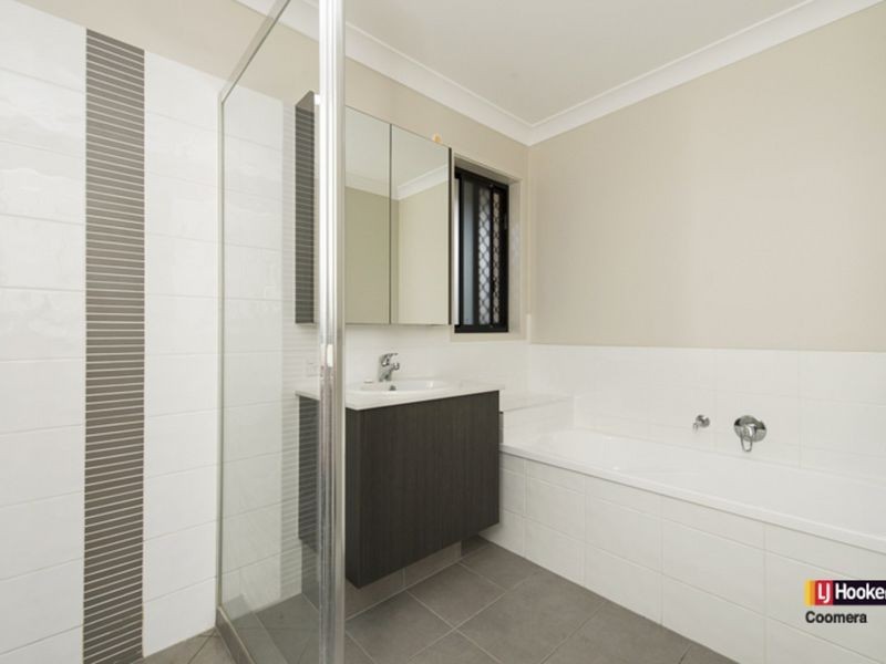 12 Wildflower Circuit, Upper Coomera QLD 4209