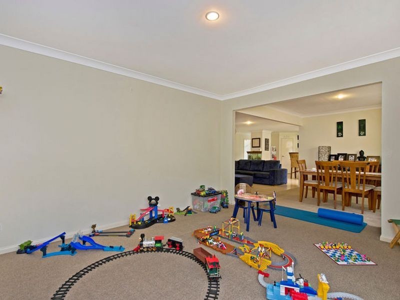 48 Bushgum Crescent, Upper Coomera QLD 4209