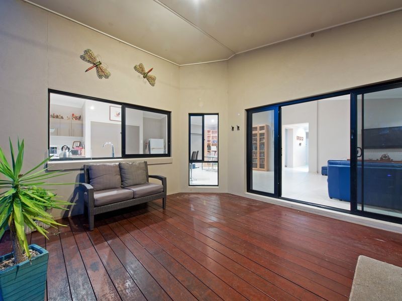 16 Abercrombie Crescent, Upper Coomera QLD 4209