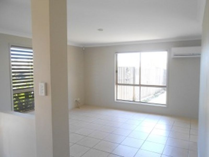 3 Aviation Avenue, Upper Coomera QLD 4209