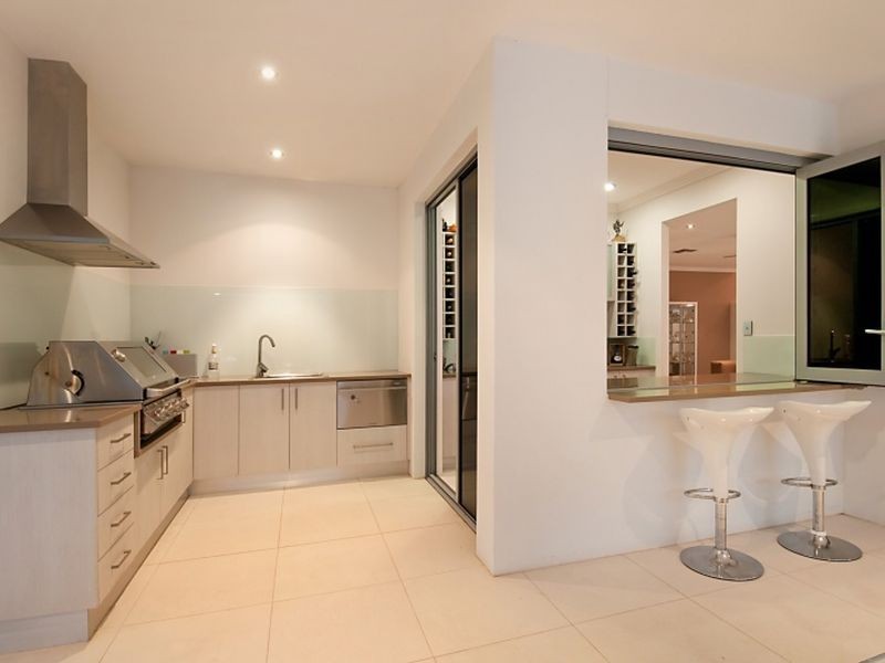 1 Katinka Circuit, Coomera Waters QLD 4209