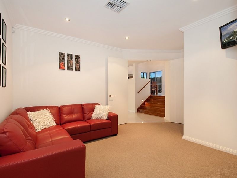 1 Katinka Circuit, Coomera Waters QLD 4209