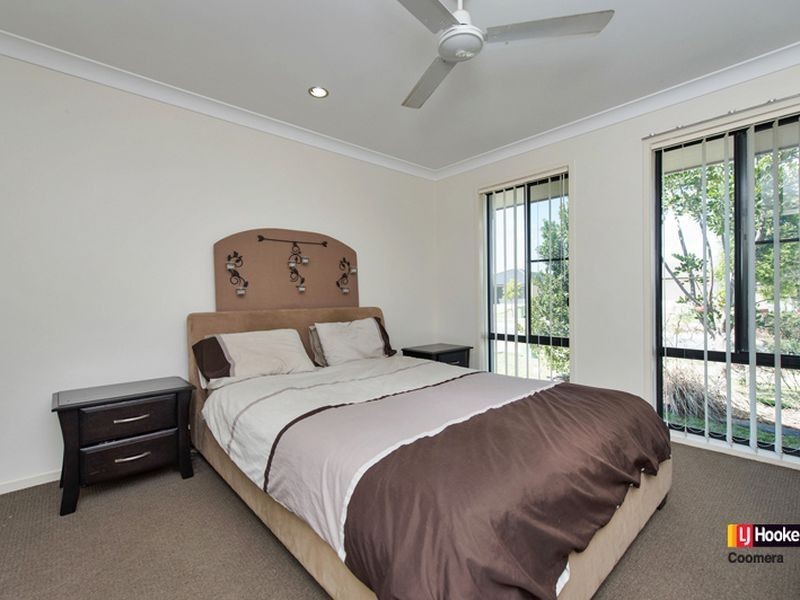 9 Arcadia Boulevard, Pimpama QLD 4209