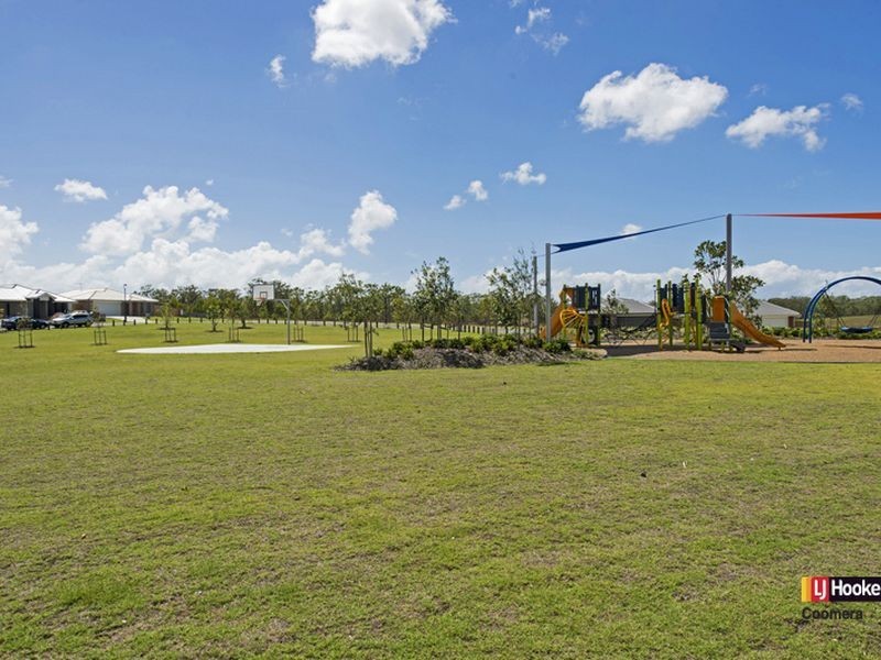 9 Arcadia Boulevard, Pimpama QLD 4209