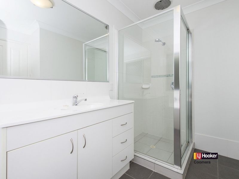 4 Daintree Drive, Coomera QLD 4209