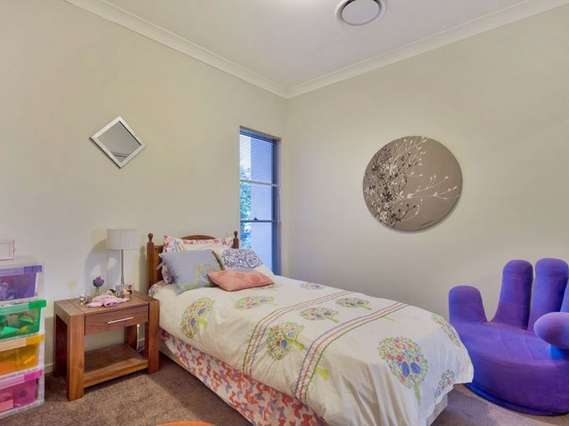 13 Rainlily Crescent, Upper Coomera QLD 4209