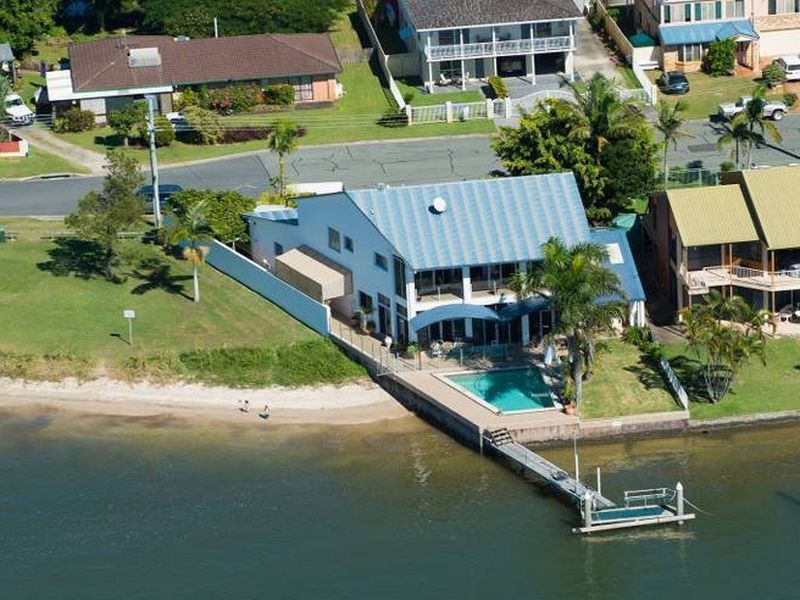 36 Esplanade, Jacobs Well QLD 4208