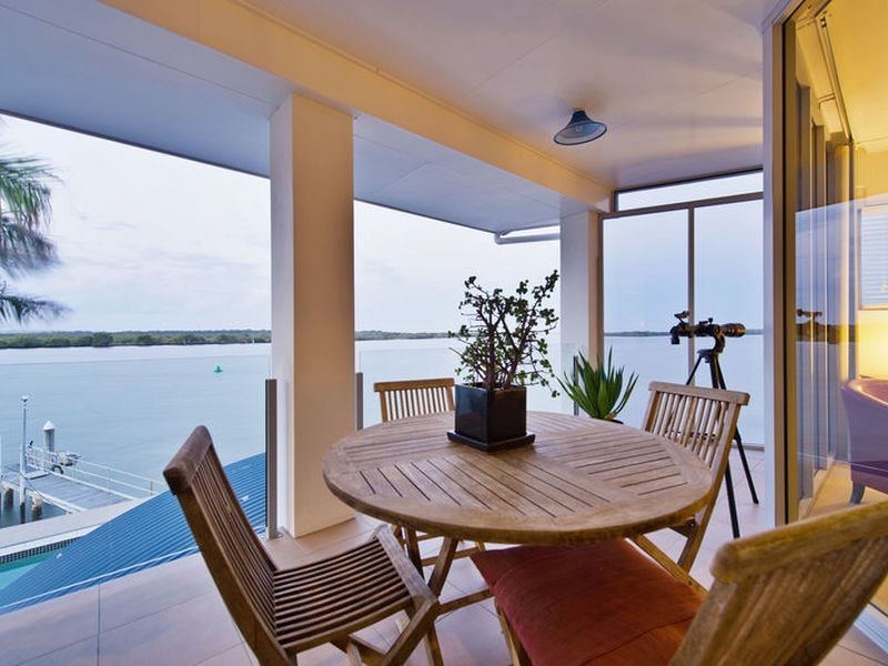 36 Esplanade, Jacobs Well QLD 4208