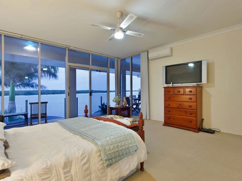 36 Esplanade, Jacobs Well QLD 4208
