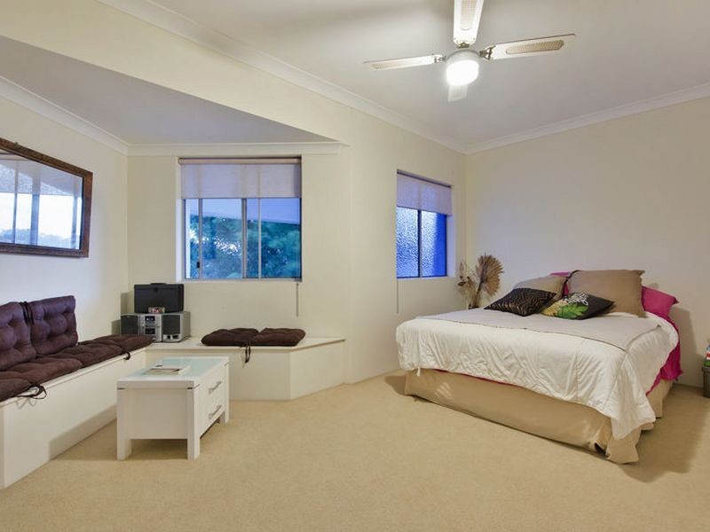 36 Esplanade, Jacobs Well QLD 4208