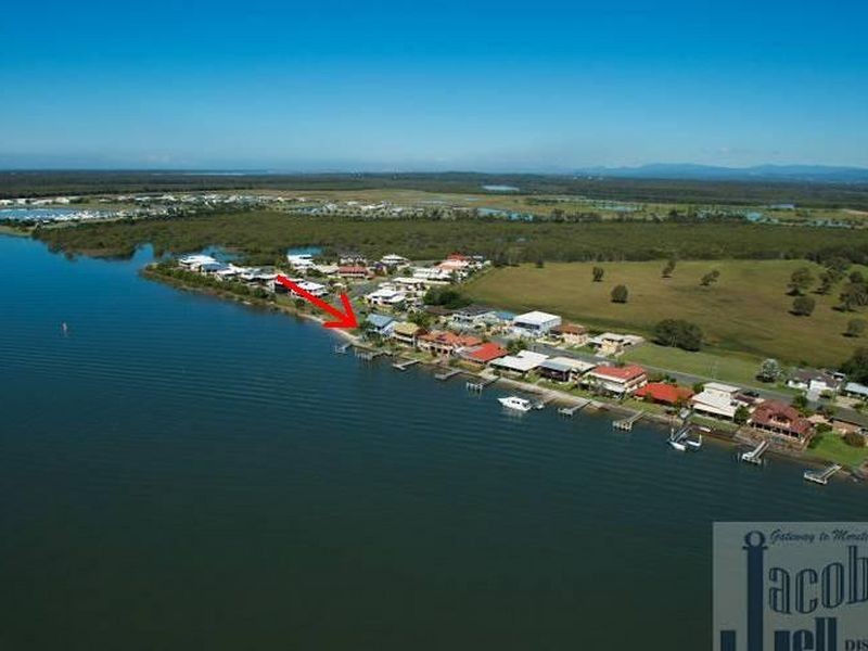 36 Esplanade, Jacobs Well QLD 4208