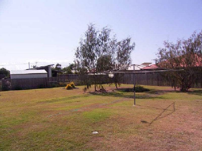 157 Hughes Rd, Abbotsford QLD 4670