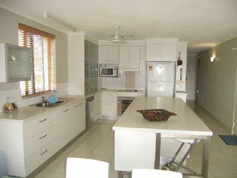 2B/102 Miller, Abbotsford QLD 4670