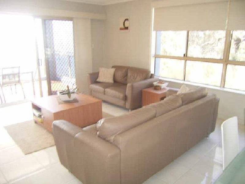 2B/102 Miller, Abbotsford QLD 4670