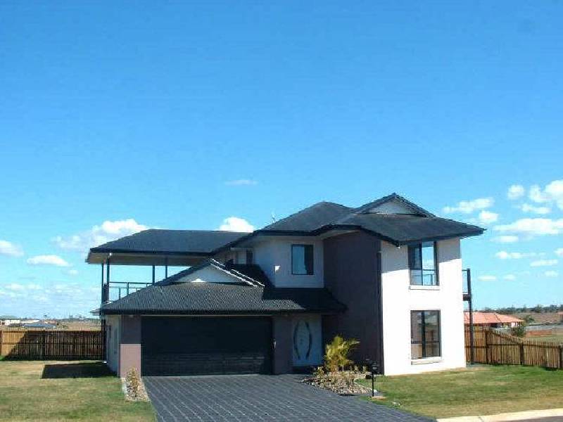 15 Belmonte Dr, Abbotsford QLD 4670