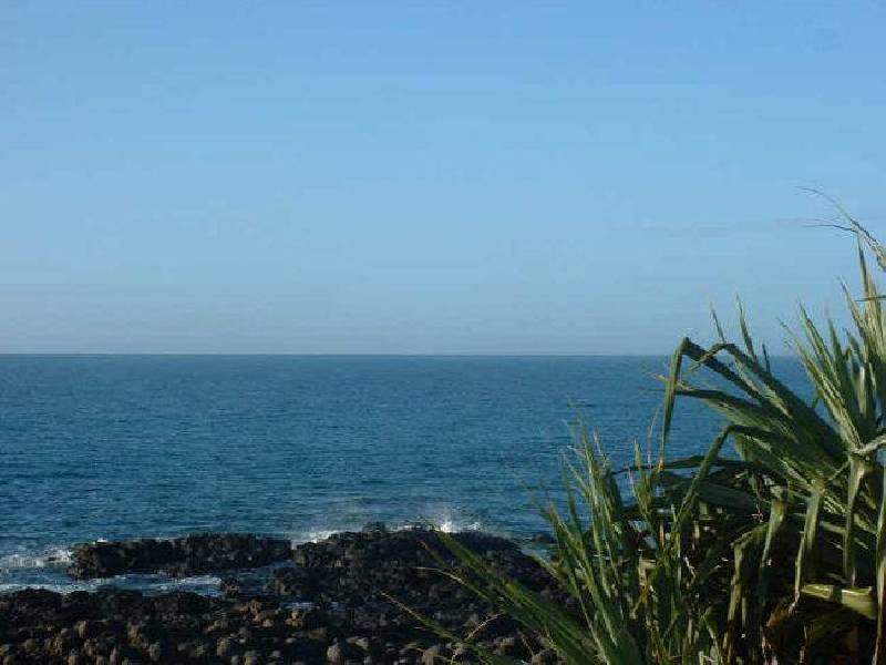 61 Bisdee Street, Coral Cove QLD 4670