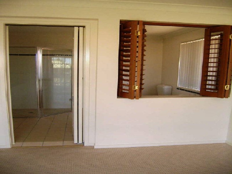 6 Breeze Drive, Bargara QLD 4670