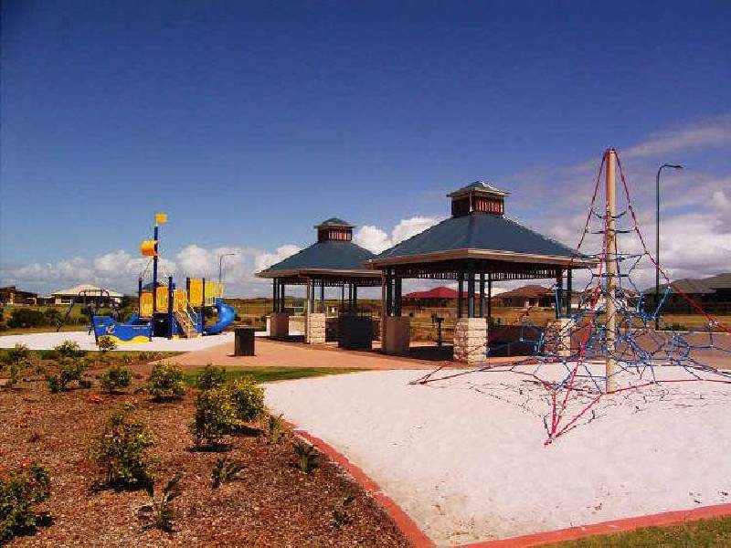 10 Sea Change Ct, Bargara QLD 4670