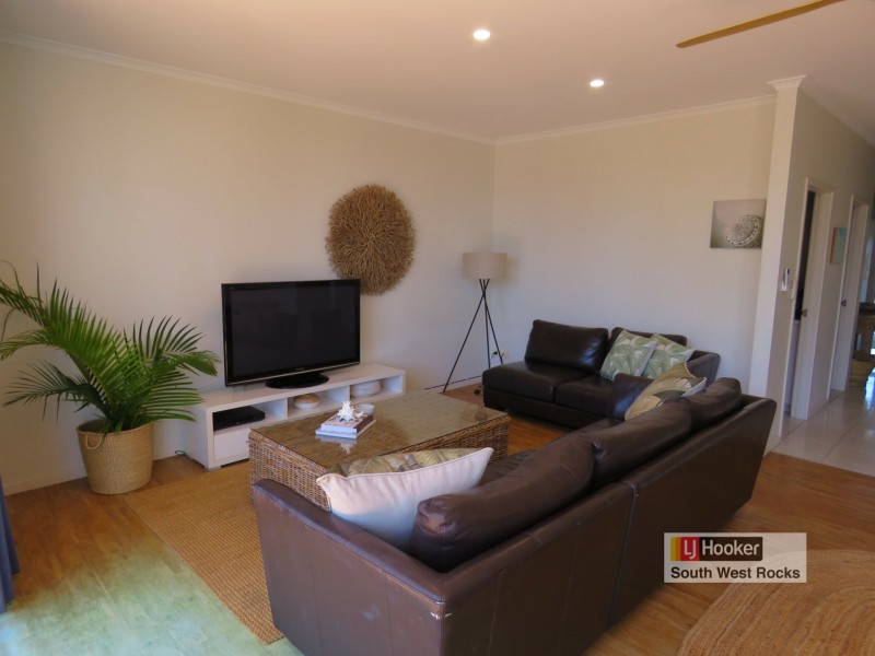 7/3-5 Livingstone Street, South West Rocks NSW 2431