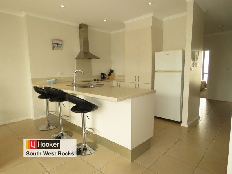 8/3-5 Livingstone Street, South West Rocks NSW 2431