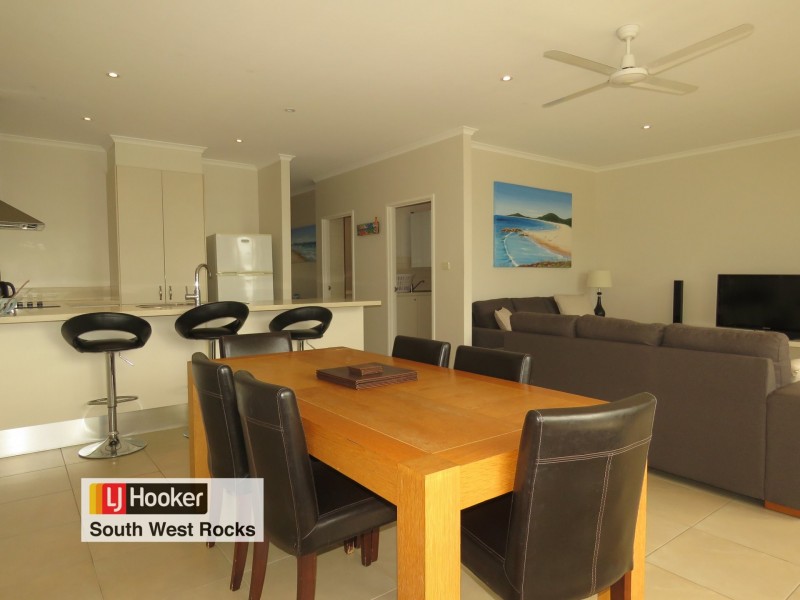 8/3-5 Livingstone Street, South West Rocks NSW 2431