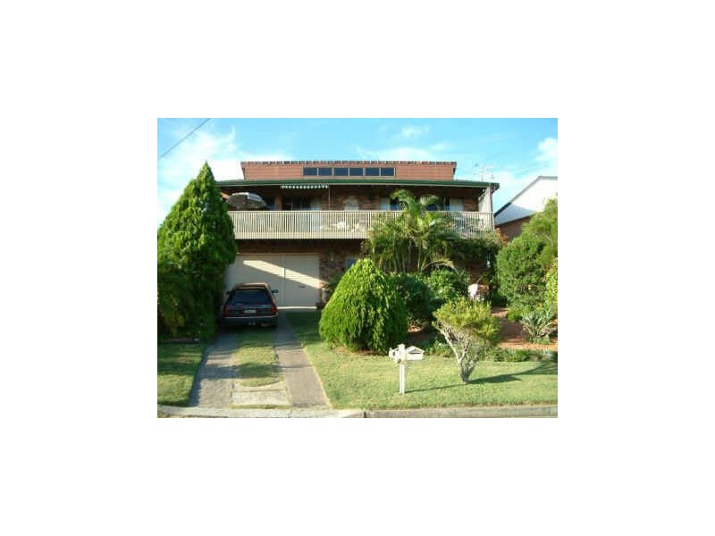 5 Emmanuel Crescent, South West Rocks NSW 2431